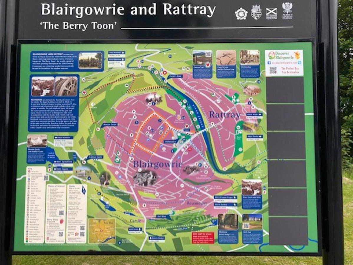 Blairgowrie Luxury 3 Bed With Hot Tub * Blairgowrie and Rattray