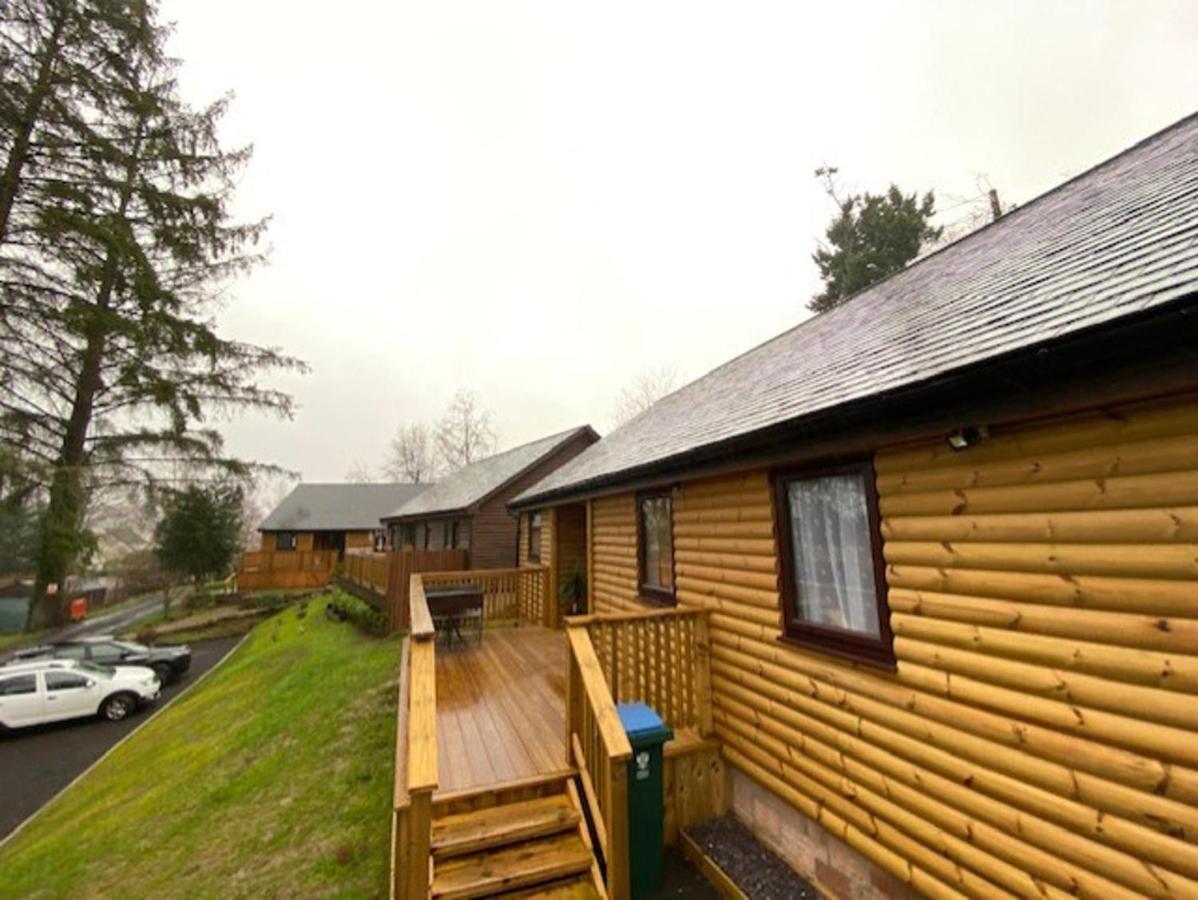 Blairgowrie Luxury 3 Bed With Hot Tub * Blairgowrie and Rattray